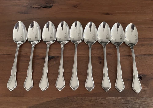 Oneida Trinity SSS Stainless Teaspoons Lot of 8  With FREE SHIPPING