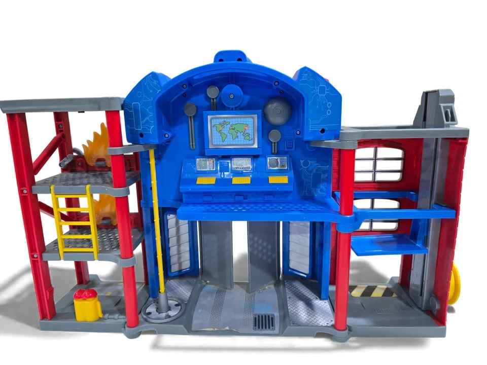 Transformers Rescue Bots Optimus Electronic Fire Station Prime Playset  9 Figs! - Image 4 of 4