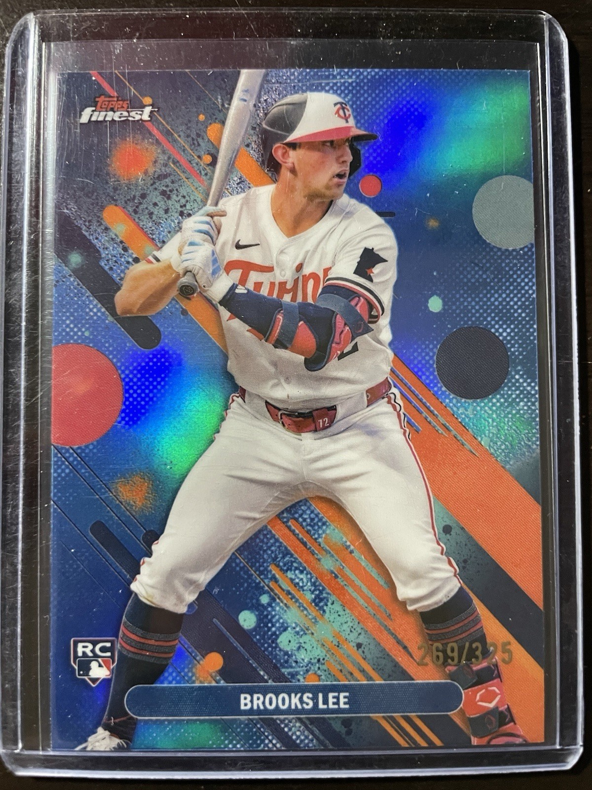 2025 Finest Brooks Lee Common RC Sky Blue Refractor Rookie /325 Twins #31