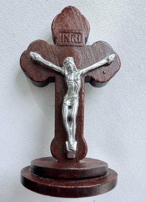 Walnut Finish Standing Catholic Crucifix Cross with Silver Toned Corpus 4 Inch