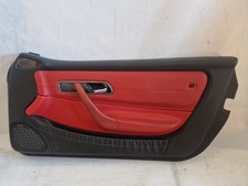11SL* Mercedes SLK R170 Türverkleidung rechts Rot/schwarz 11SL* Mercedes SLK R170 Türverkleidung rechts Rot/schwarz