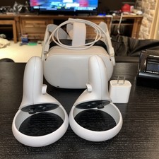 Oculus Meta Question 2 VR Headset With Charge...