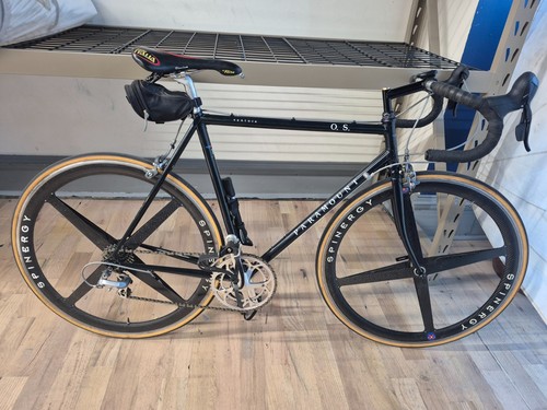 1989 Schwinn Paramount OS 55CM with Spinergy Wheels