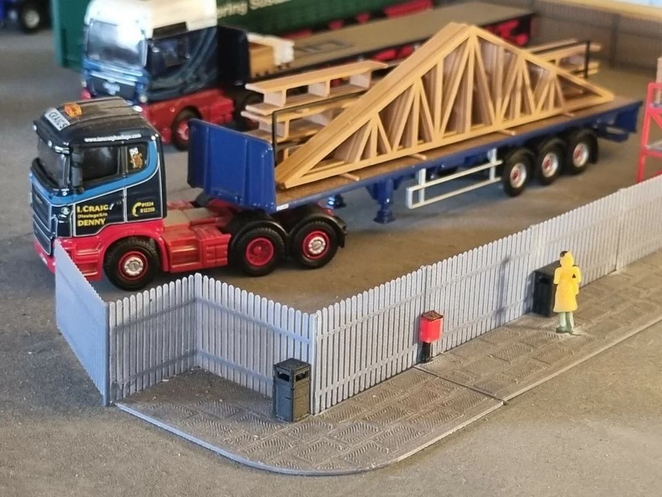 Diecast Flatbed Roofing Load - Image 2 of 3