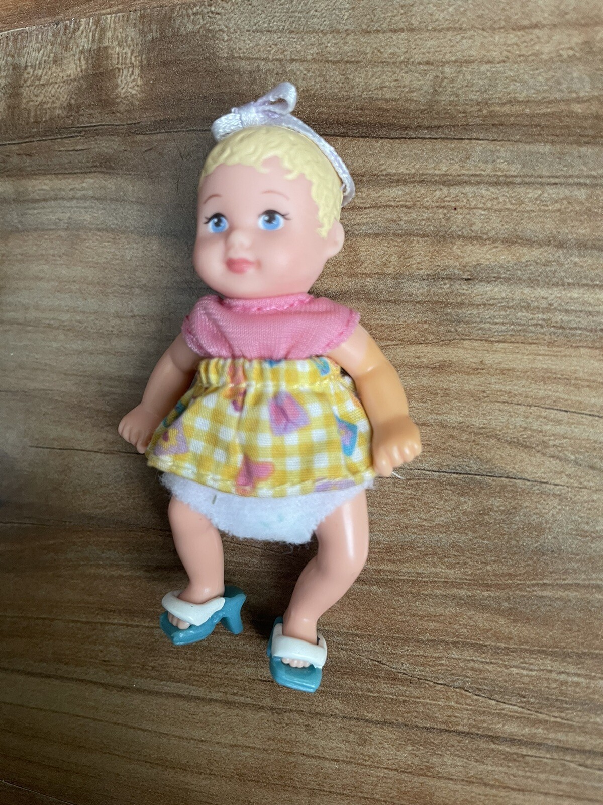 Caucasian Barbie  Baby Krissy doll #sg1
