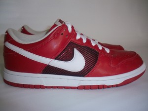 nike dunks red white black