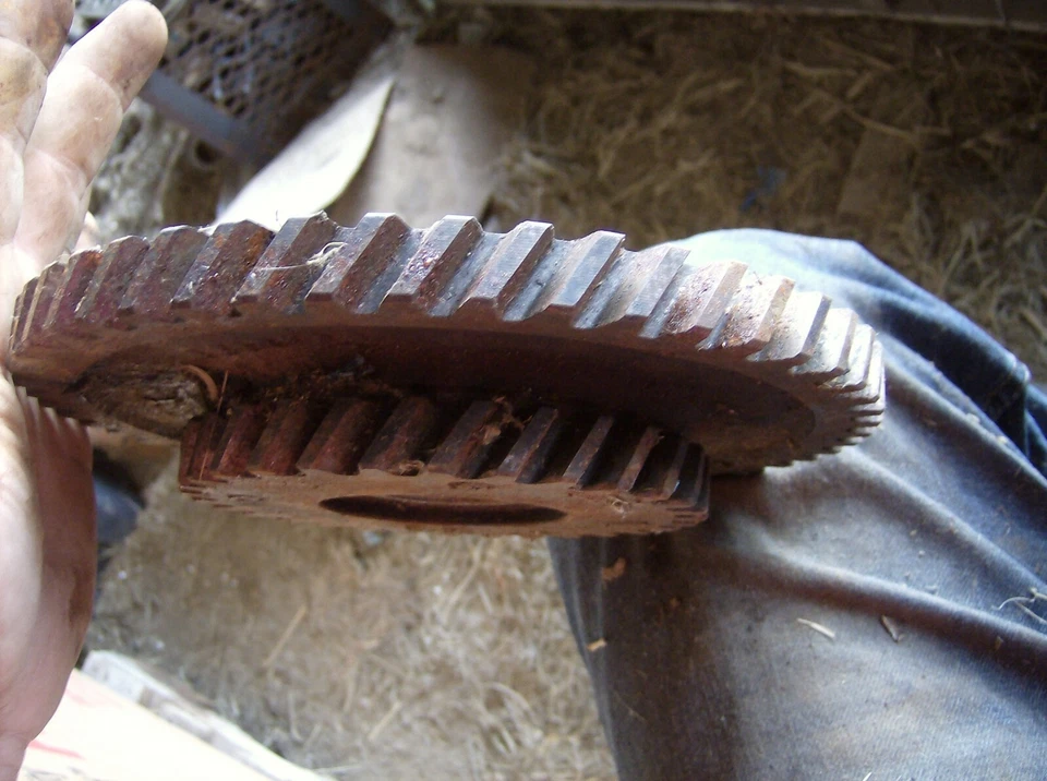 DOBLE ENGRANAJE ORIGINAL JOHN DEERE R20672R Foto 4 de 4