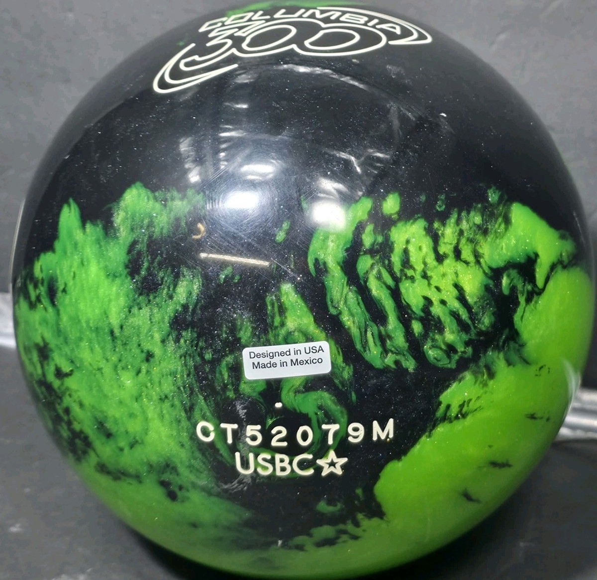 Columbia 300 White Dot 13lbs reen Swirl Mint Frost Bowling Ball