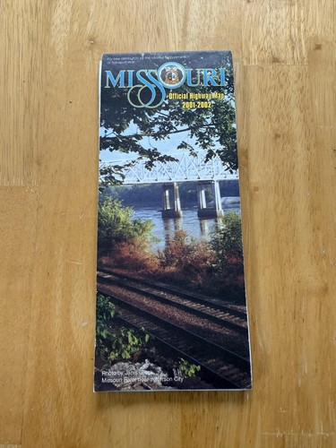 Vintage 2001-2002 Missouri Official Highway Map Travel Brochure Folded USA