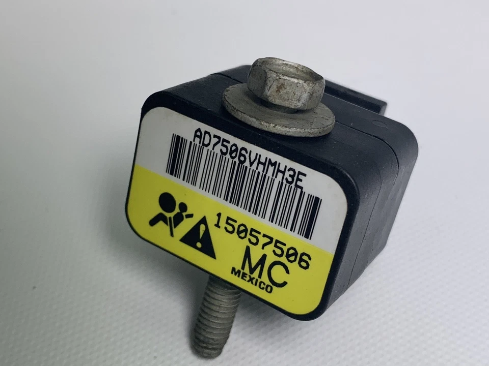 ✅ 2003 - 2004 Cadillac Chevrolet GMC FRONT Sensor 15057506 OEM - Image 3 of 4