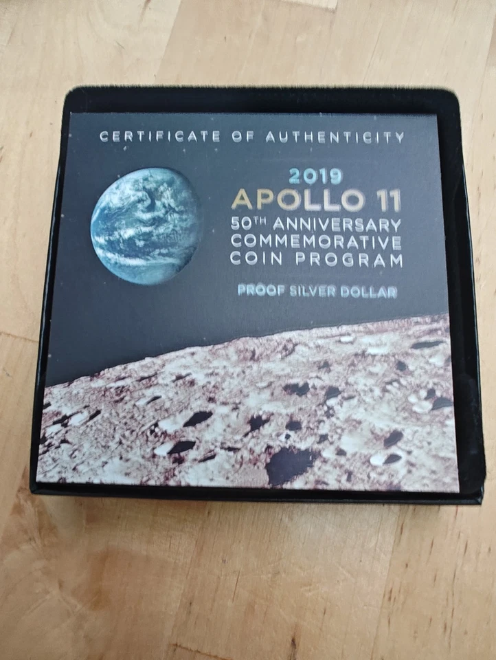 2019 P Apollo 11 50th Anniversary UNCIRCULATED Silver Dollar 1oz .999 Coin 19CD - Image 3 of 4