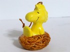 SNOOPY PEANUTS DETERMINED VINTAGE CERAMIC CHRISTMAS ORNAMENT WOODSTOCK 1979 — photo 1