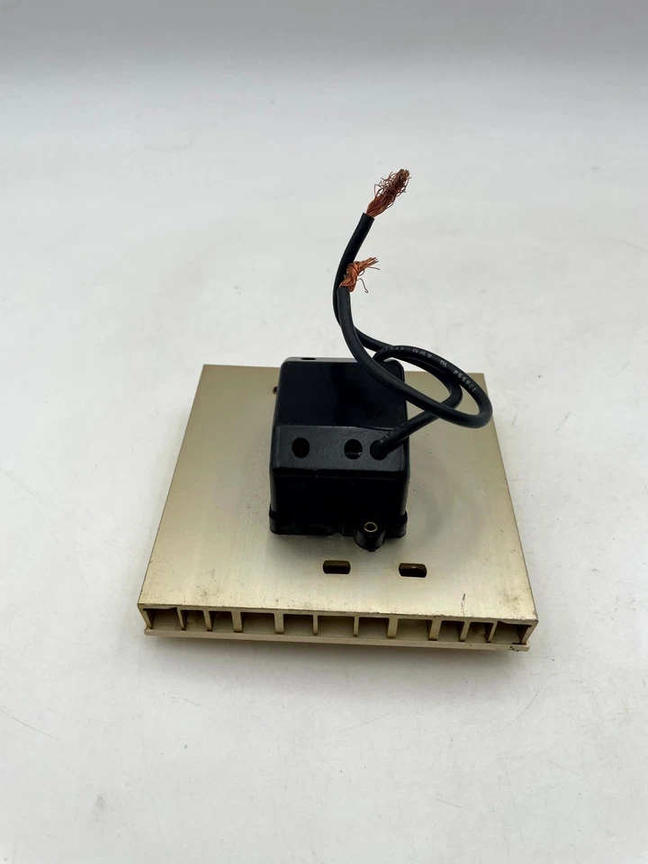 Lutron Centurion C-1500 atenuador monopolar giratorio beige encendido-apagado 1500 vatios 120 V Foto 2 de 4