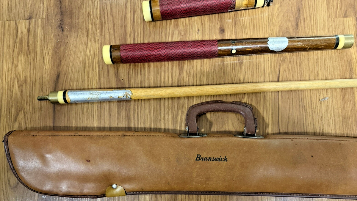 Vintage 1960s Adam/National Japan 4-Piece Pool Cue w/ Brunswick