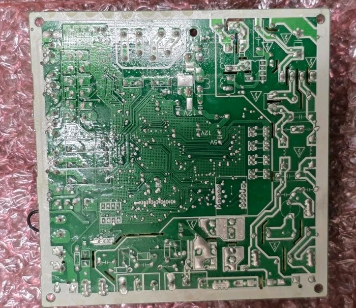 BOSCH CLIMATE 5000 24V PCB INTERFACE BOARD 17122000054129 US1-KFR71T2/BP2N1X-B. - Image 2 of 3