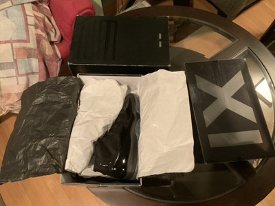 Size 11 - Jordan 11 Retro Cap and Gown 2018 NEW 