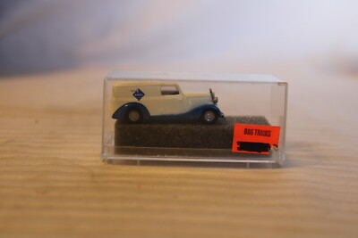 HO Scale Praline, Mercedes Benz 170V Service Panel Truck, Aral, White, #1527