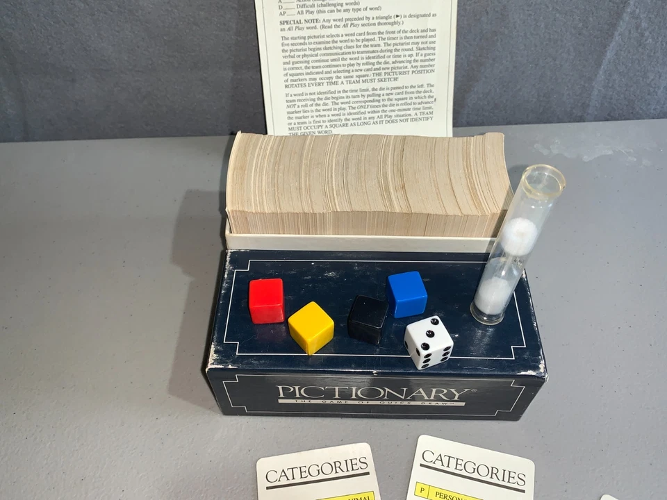 1985 PICTIONARY FIRST EDITION 1ST ED CARDS TIMER SQUARE MARKERS DICE REPLACEMENT - Image 3 of 4