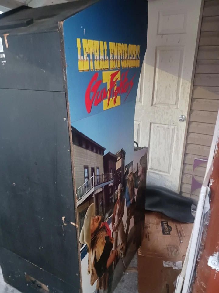 Máquina empujadora de cuartos Lethal Wepan Foto 4 de 4