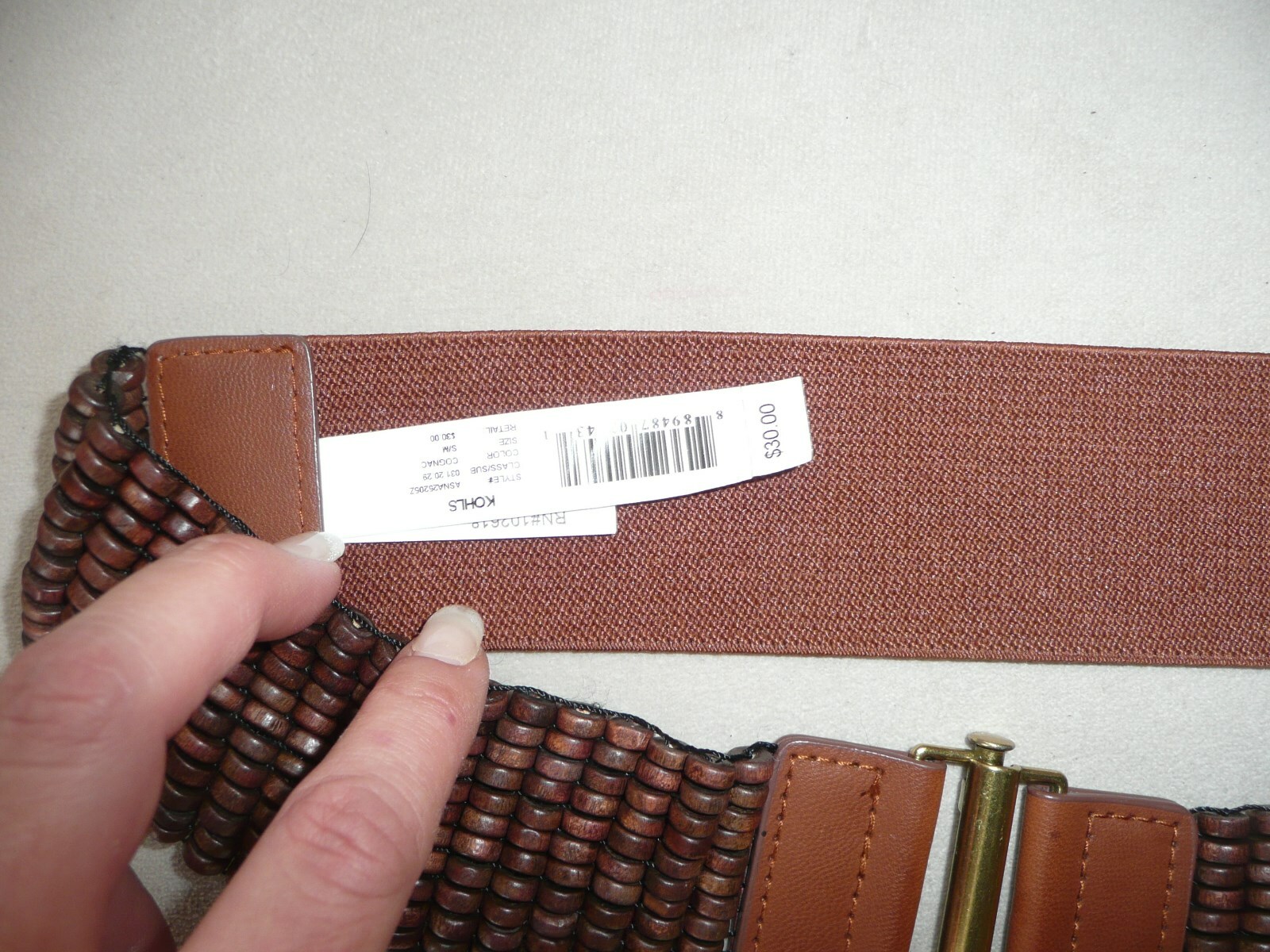 Kohl's Women's Wooden Beaded Brown Belt Elastic Waist Front Closure