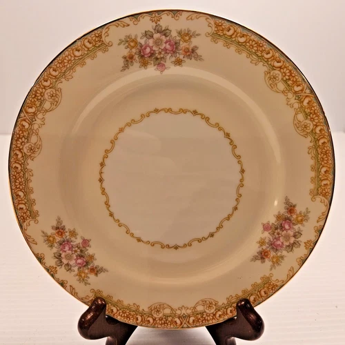 Vintage 8 Noritak 6 1/4” Bread -Salad Plates w/Gold Trim w/ "M" Mark 1930's