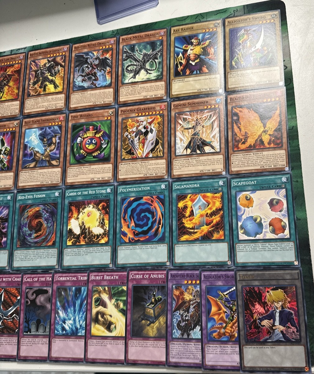 yu gi oh legendary decks ii card list Amazon.com: Yu-Gi-Oh! Trading Cards: Saga of Blue-Eyes White Dragon  Structure Deck : Toys & Games main image 1