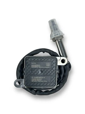 Original Mercedes Benz NOX Sensor Lambdasonde A0009058111  A 000 905 81 11 - Bild 1 von 4