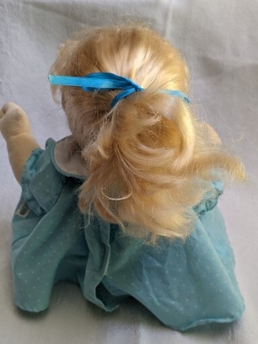 Mattel My Child Doll 1985 Blonde Hair With Brown Eyes Blue CP Outfit Charming - Picture 5 of 11