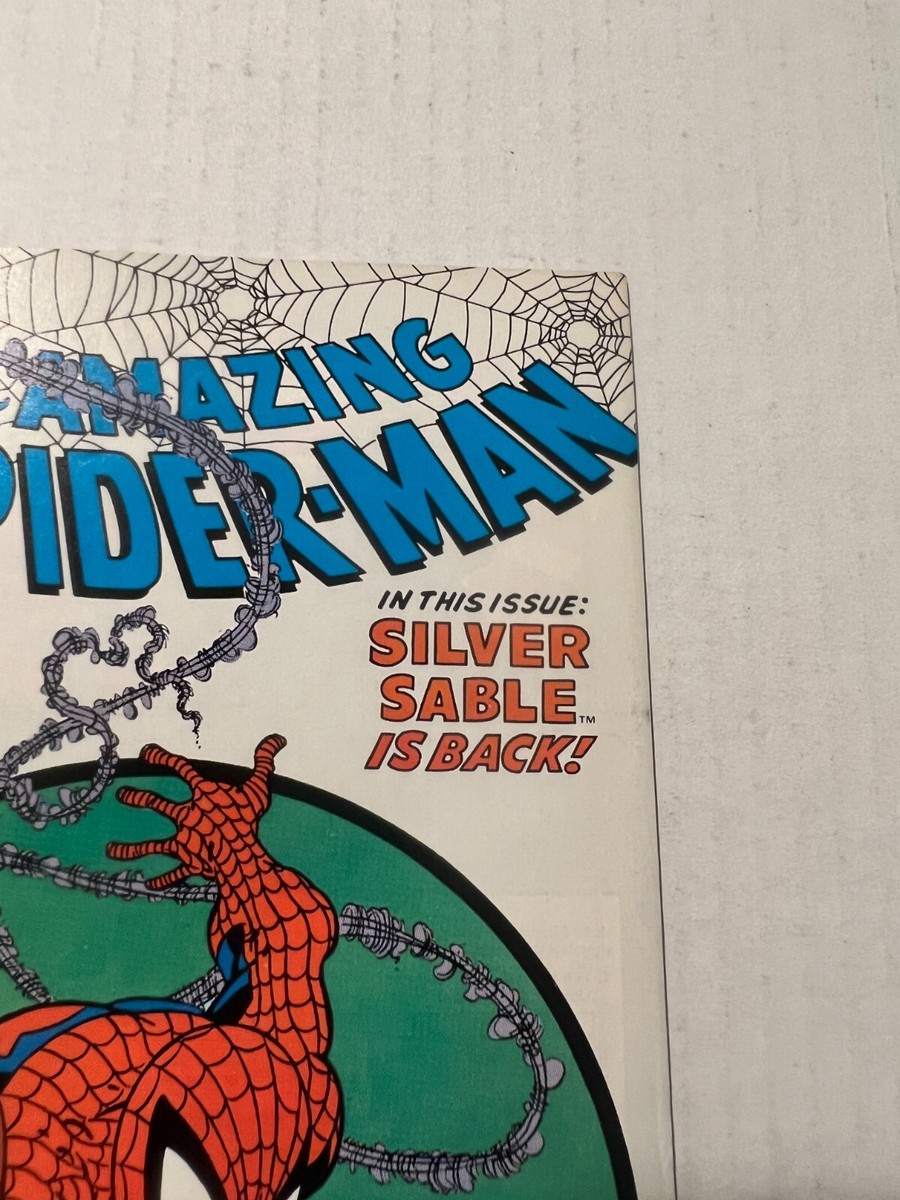 アメコミ CGC9.0 amazing spiderman 301 newsstand CGC9.0 amazing spiderman 301 newsstand
