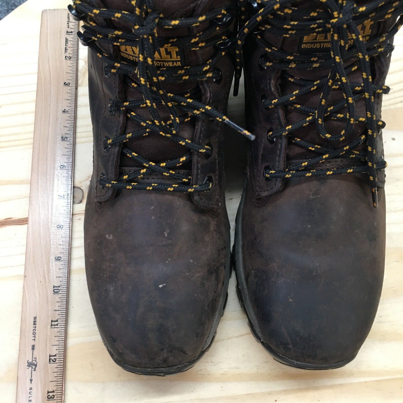 Dewalt Boots Mens 10.5 M Halogen Prolite Safety Work Ankle Booties