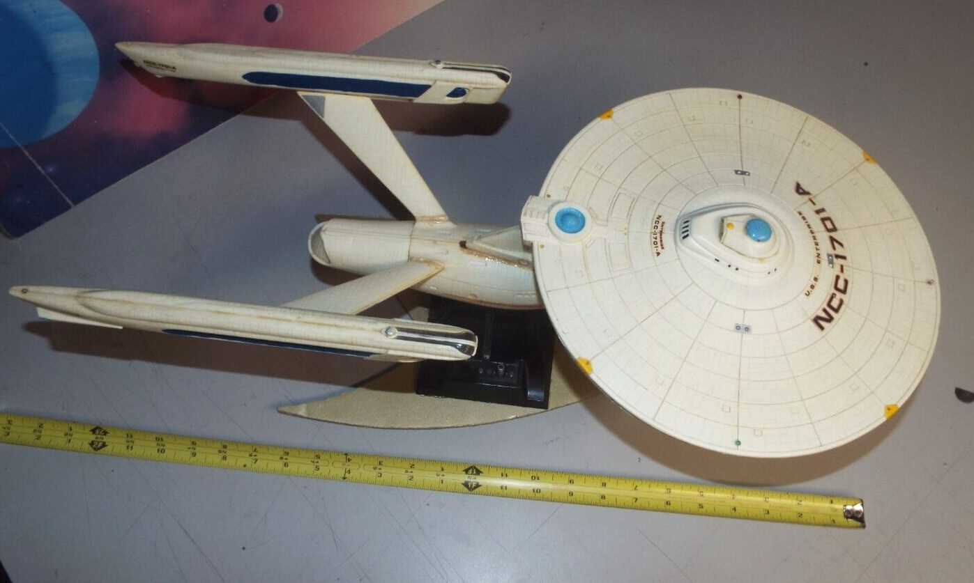 STAR TREK USS Enterprise-A Built Model w/Lights Sound AMT/ERTL 23" Model 1991