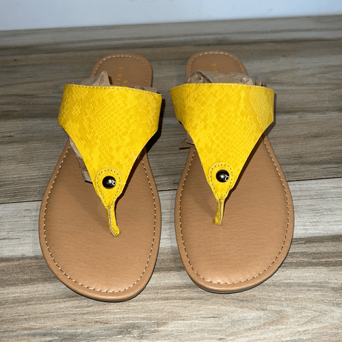 New Directions Gannie Sandals Women’s 9 Yellow/Gold Tan Sole Classic Slide