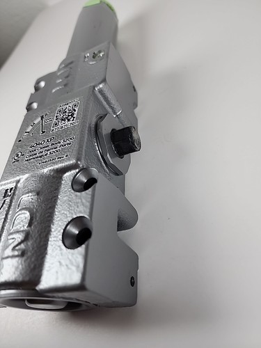 Cilindro chiudiporta standard in ghisa LCN 4040XP Allegion 320 solo corpo - Foto 3 di 5