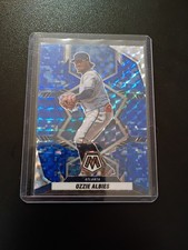 2022 Panini Mosaic - Ozzie Albies #131 Blue Camo Mosaic Prizm