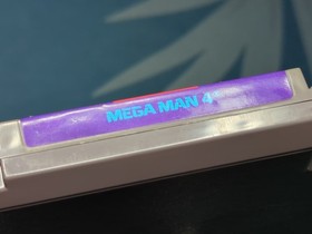 Mega Man 4 - Nintendo Entertainment System NES CIB