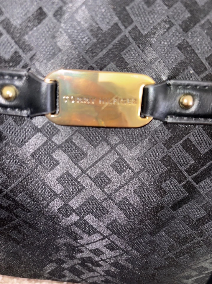 Tommy Hilfiger Women's Hand Bag black logo - Image 2 of 4