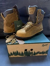 Danner Men's Quarry 400g Men’s Size 11            Brand New