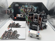 LEGO Batman Arkham Asylum 76300 BUILDS ONLY NO MINIFIGURES 