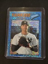 🔥Luis Gil 2026 Topps Heritage #123 Chrome Light Blue Sparkle Refractor