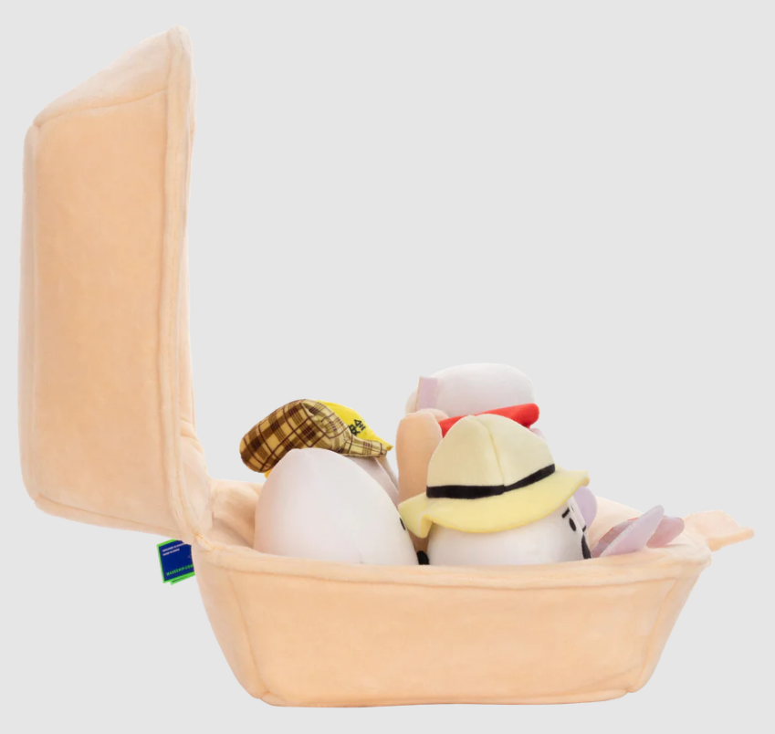 Roblox - OFFICIAL Secret Egg Carton Jumbo Plush [Secret Staycation in Roblox - OFFICIAL Secret Egg Carton Jumbo Plush [Secret Staycation in