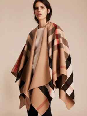 ジャケット・アウター 60s vintage burberry poncho scotch house NWT BURBERRY CHARLOTTE CAMEL WOOL CHECK REVERSIBLE CAPE
