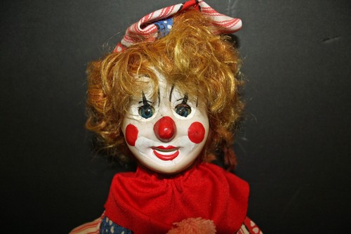 Vintage Clown Doll Ceramic Head Hands Feet Hand Painted Eyes Close RARE - Picture 2 of 4