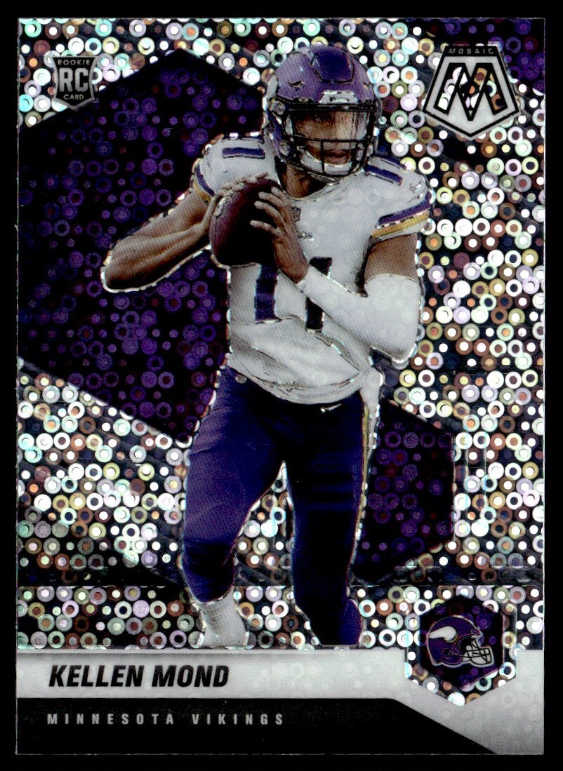 2021 Panini Mosaic Silver Rookie Variation No Huddle Kellen Mond #321 GS1