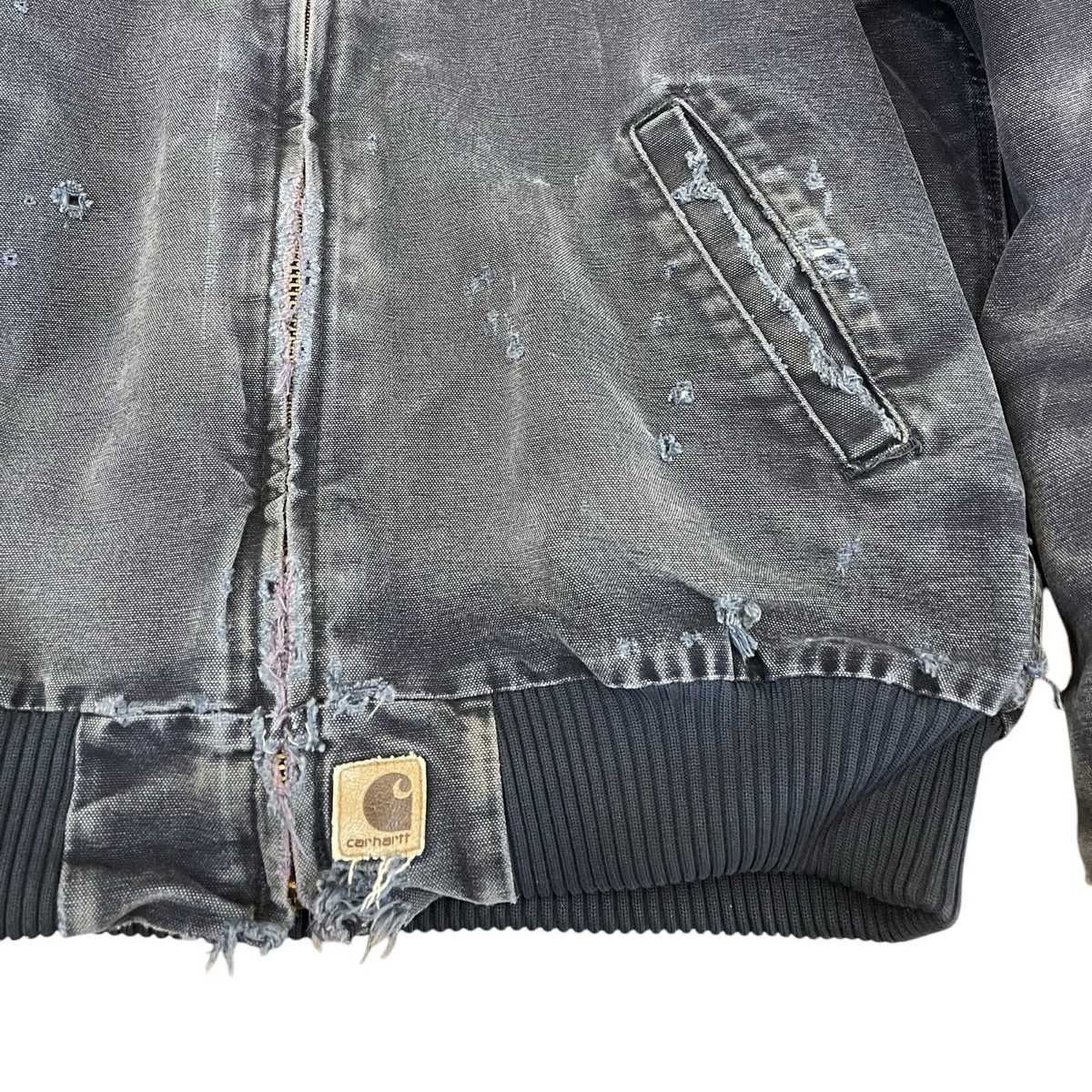 土日限定価格！！カーハート サンタフェジャケットj14 MDT Lサイズ Carhartt サンタフェジャケット J14 HTG サイズM - メルカリ