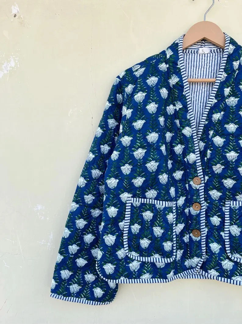 Indian Blue Floral Cotton Quilted Unisex Jacket Women's Clothing Jackets US
Opens in a new window or
