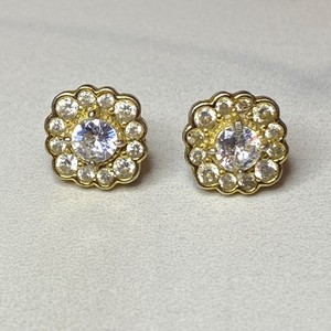 Authentic Vintage 925 Sterling Silver Gold Plated CZ Flower Stud Earrings