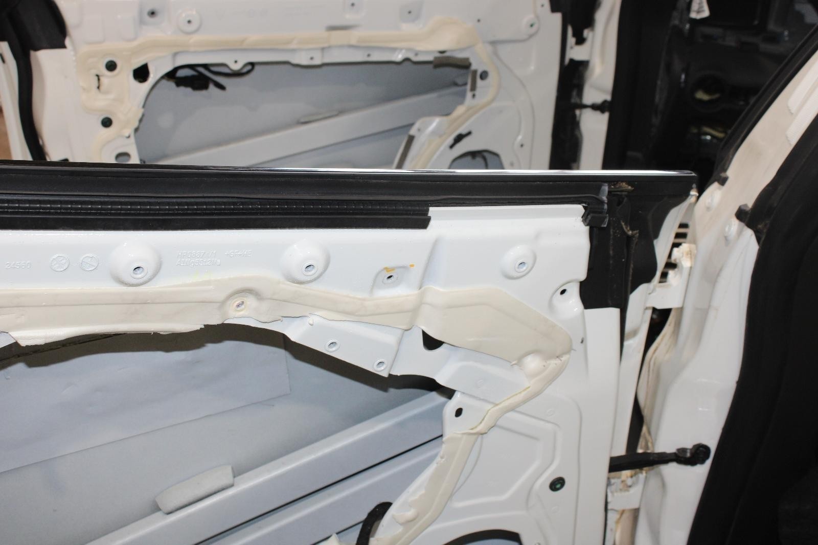 Maserati Quattroporte 2014-2021 Rear Left Door panel White