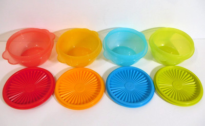 TUPPERWARE 4 x BUTTERFLY TAB BOWLS w SERVALIER LIDS ~ SMALL 400ml accordion set