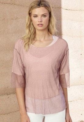 ALO Yoga Size XS Layer-Up Tee Smoky Quartze/Nectarpl Pink Workout Active Top EUC
