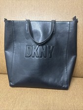 DKNY Tilly Logo  North South Tote in Black